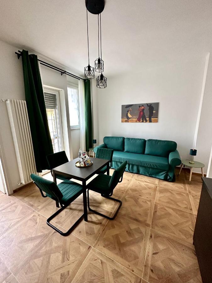 Casa Beinasco Apartment ตูริน ภายนอก รูปภาพ